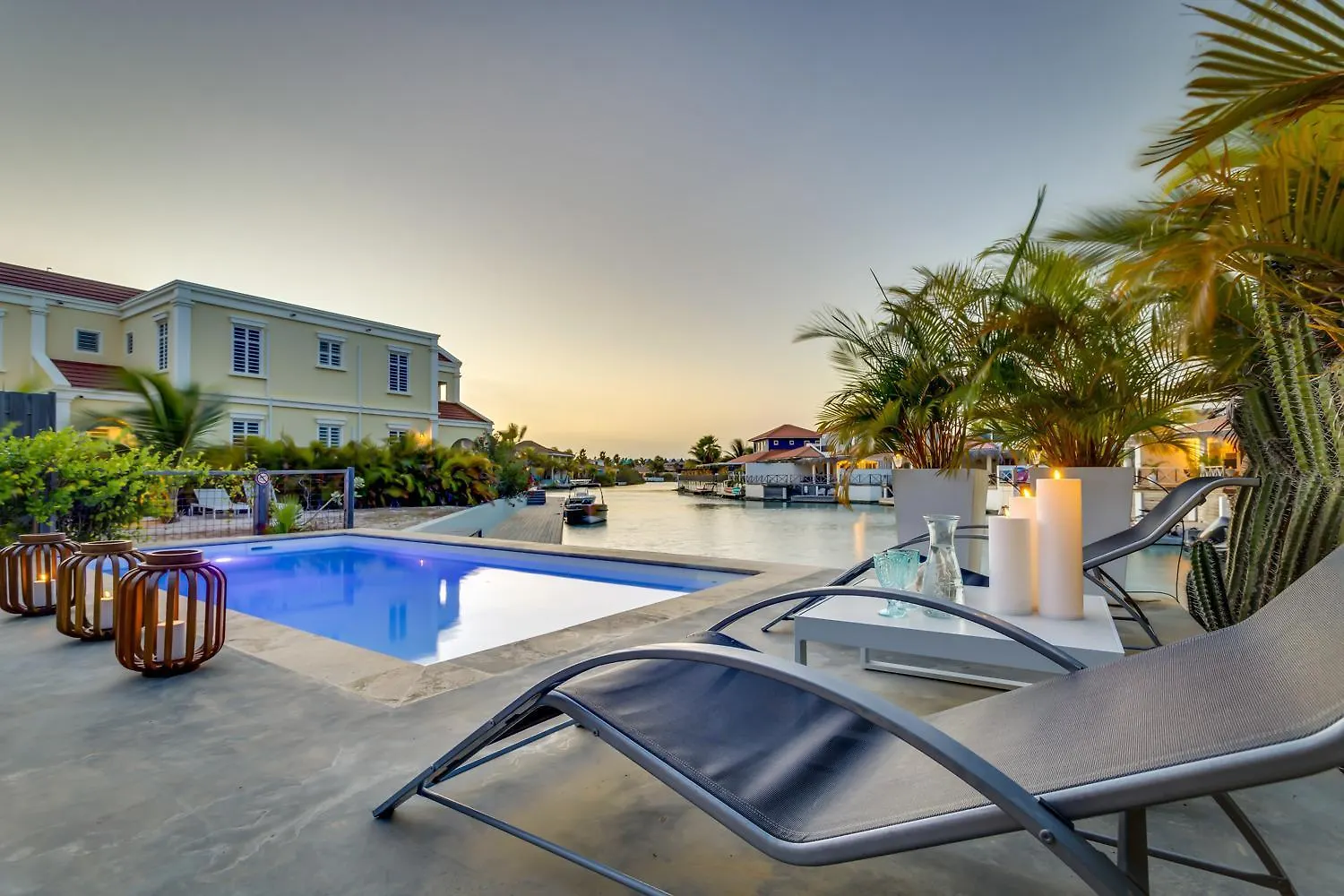 Kas Azul - New Water Front Villa With Private Pool Kralendijk